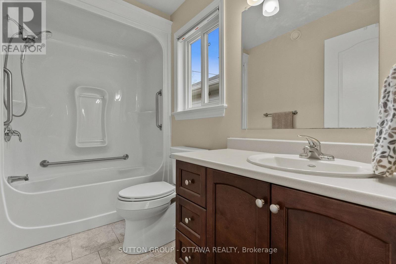 2937 Wellington Road, North Grenville, Ontario K0G 1J0 - Photo 23 - X13214370
