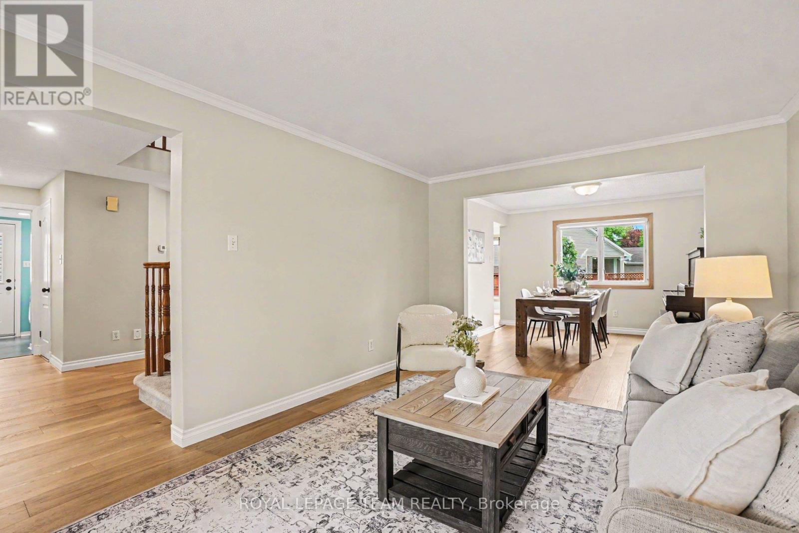 6114 Silverbirch Street, Ottawa, Ontario  K1W 1C5 - Photo 8 - X13214378