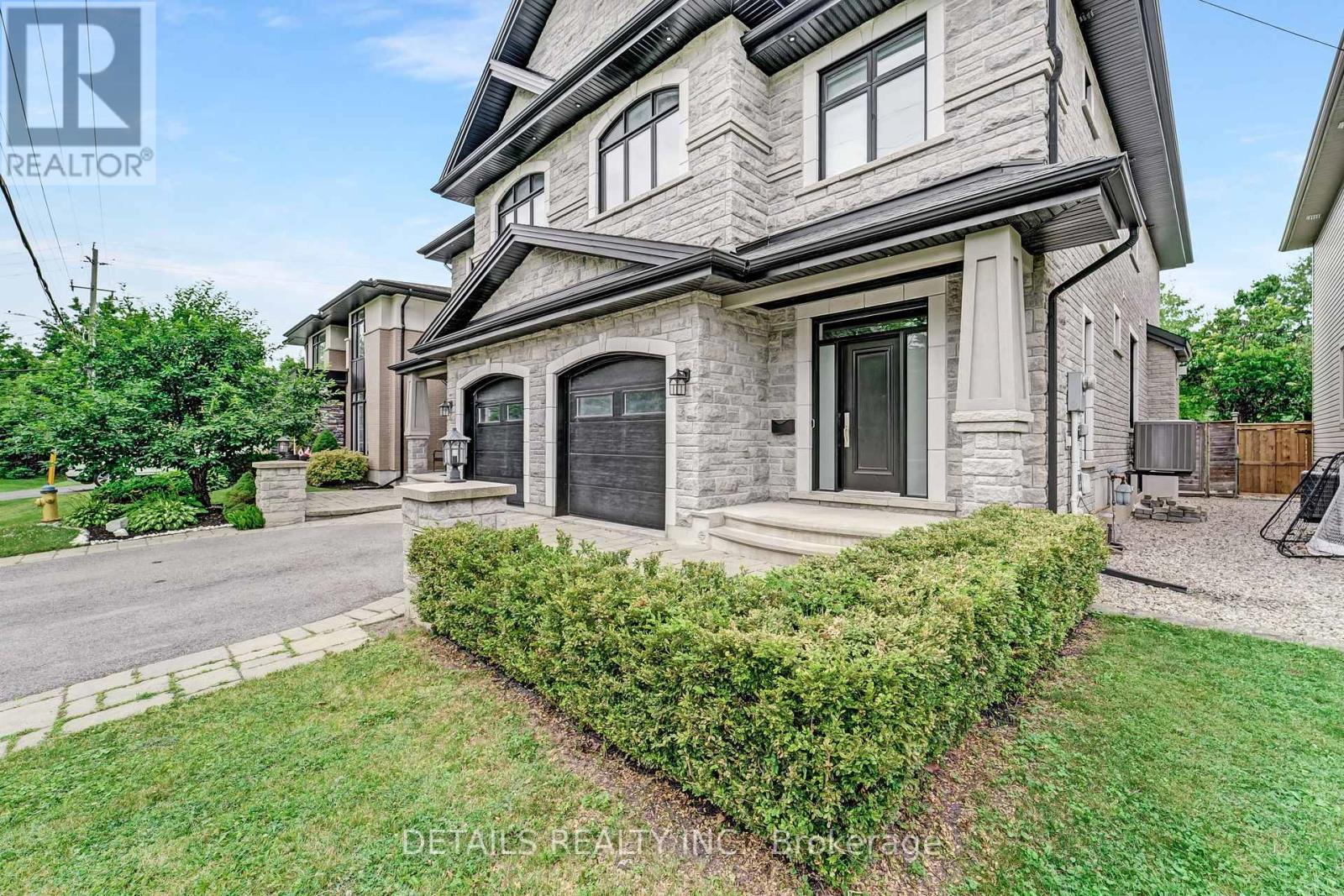 71 Eleanor Drive, Ottawa, Ontario K2E 6A1 - Photo 2 - X13214478
