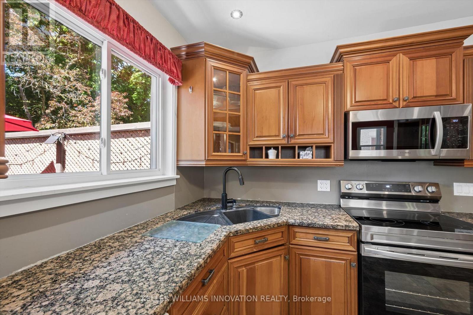 18 Duke Street, Woolwich, Ontario  N3B 2W7 - Photo 11 - X13214042