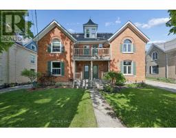 18 DUKE STREET, Woolwich, Ontario