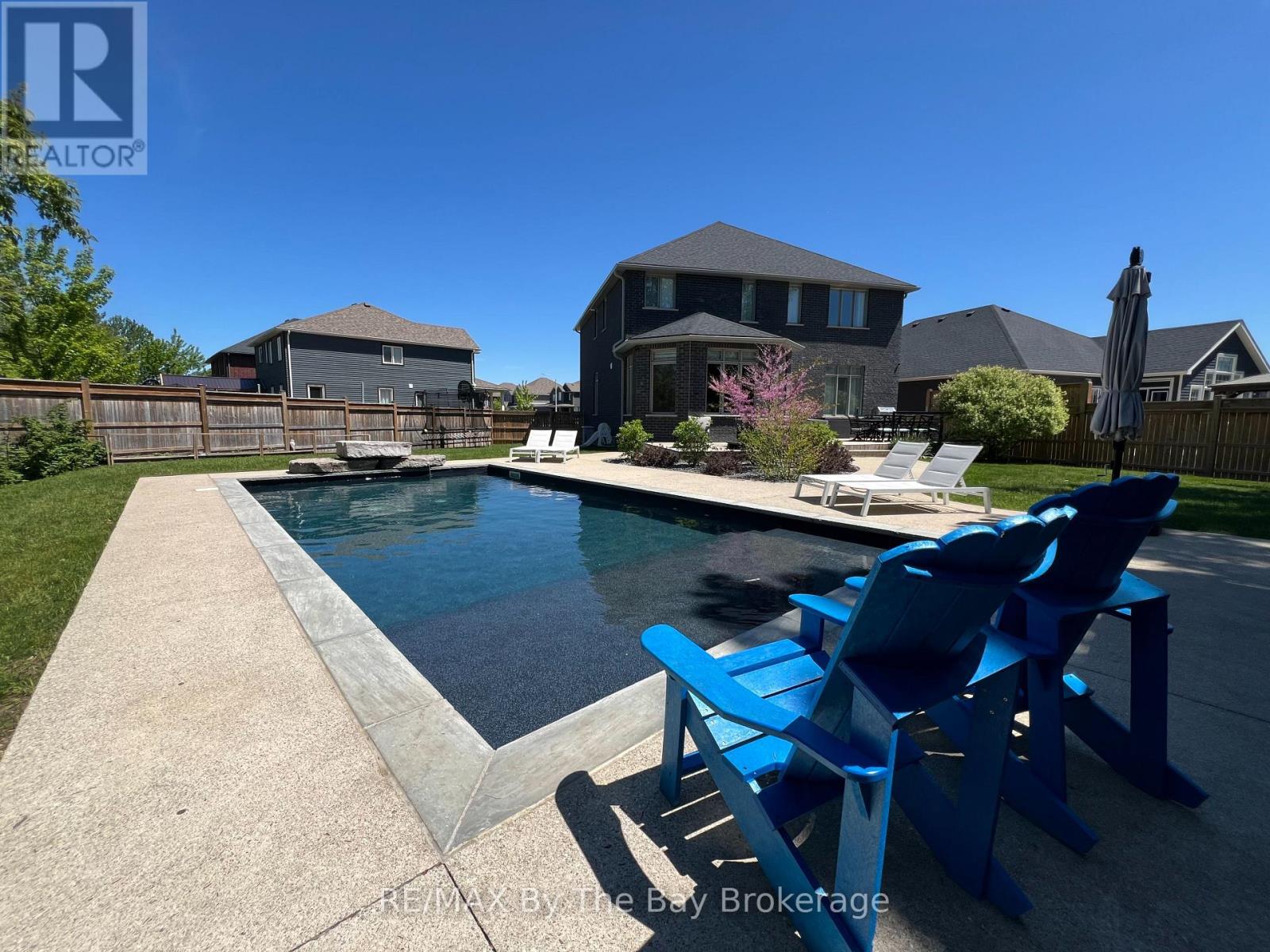 39 GILPIN CRESCENT, Collingwood, Ontario