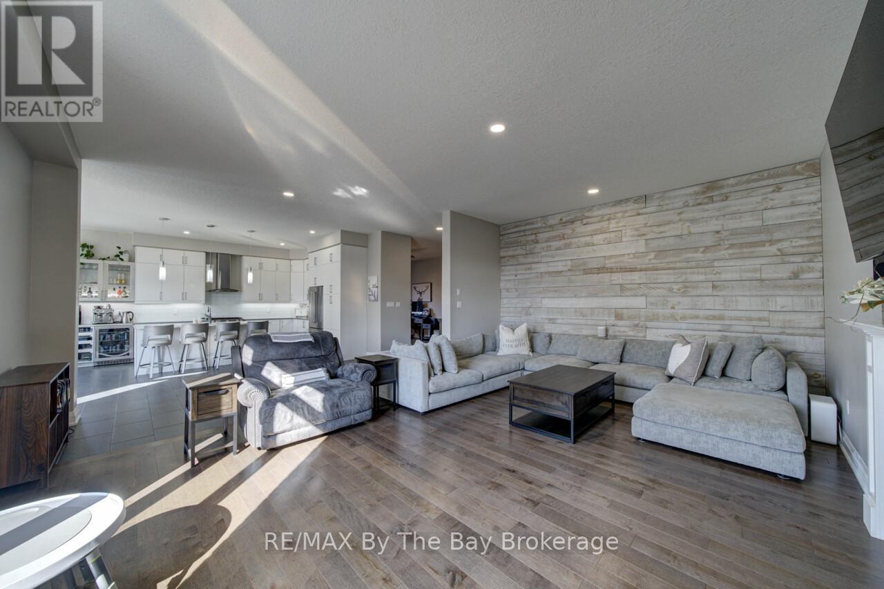 39 Gilpin Crescent, Collingwood, Ontario  L9Y 0Z1 - Photo 14 - S13214494