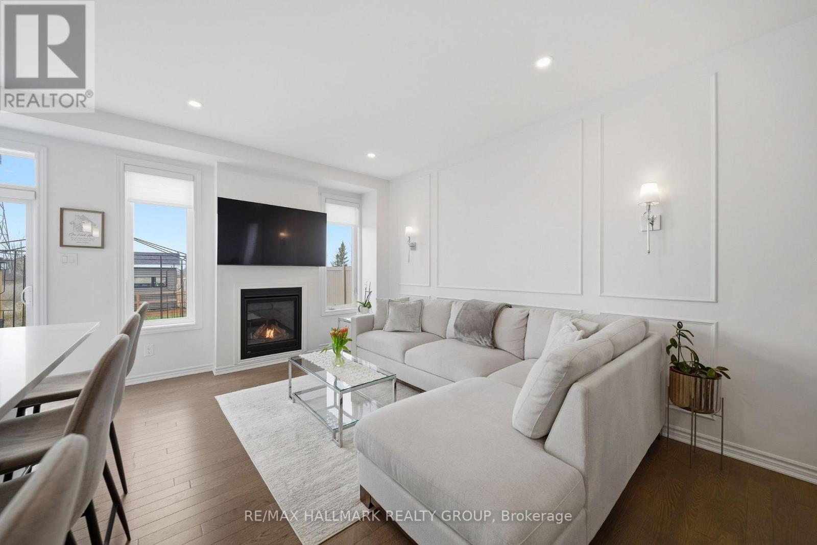 278 Livery Street, Ottawa, Ontario  K2V 0S1 - Photo 2 - X13037346