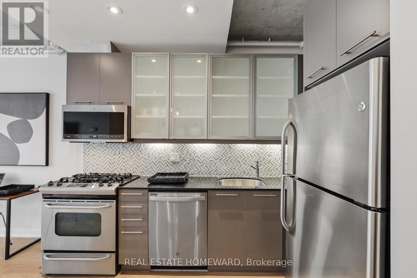 704 - 533 Richmond Street W, Toronto, Ontario  M5V 3Y1 - Photo 10 - C13214476