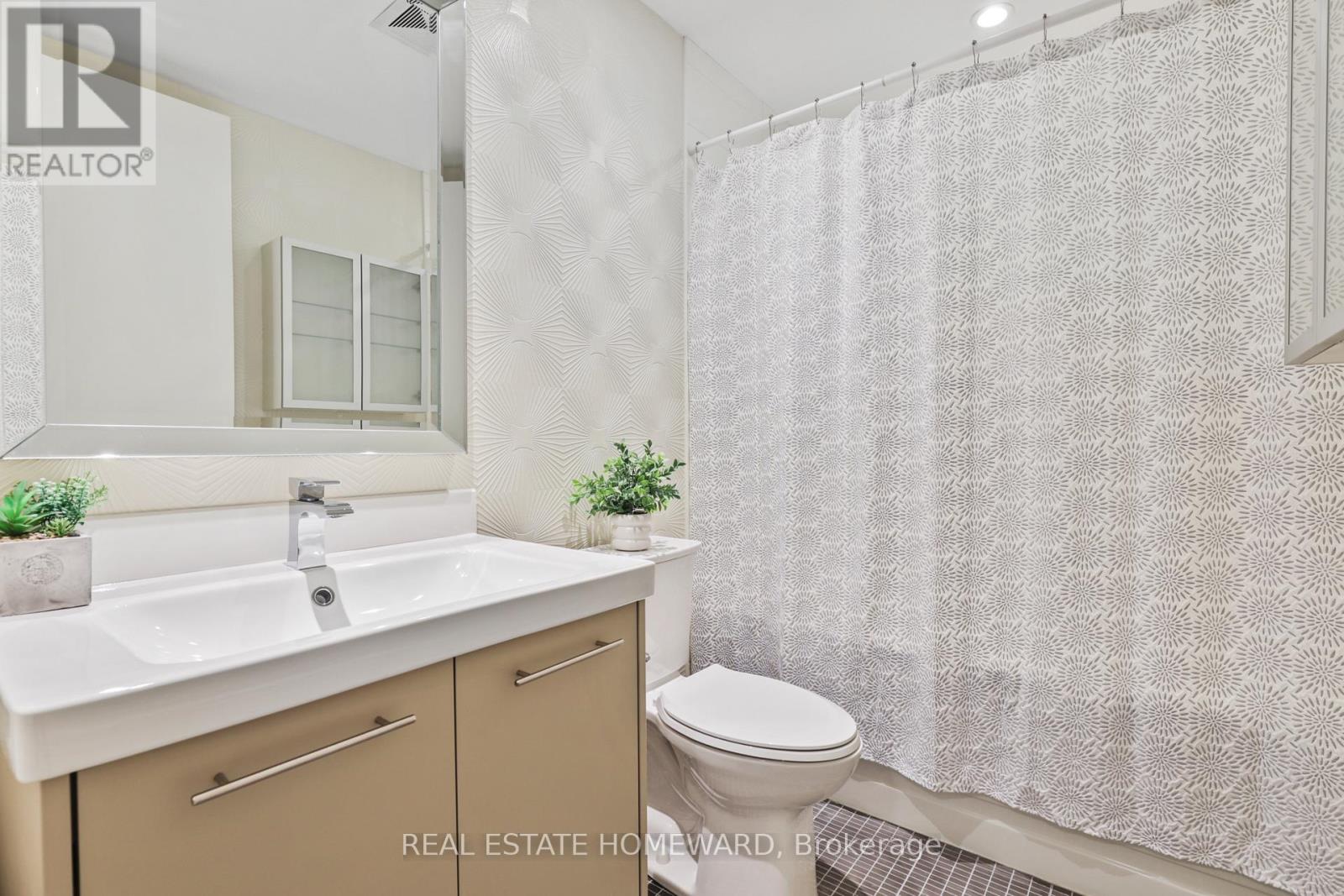 704 - 533 Richmond Street W, Toronto, Ontario  M5V 3Y1 - Photo 6 - C13214476