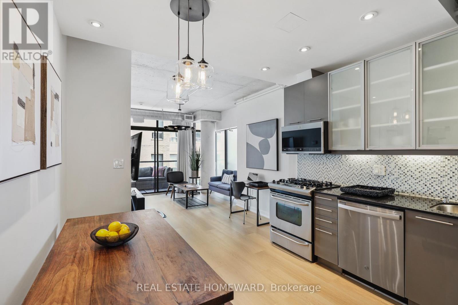 704 - 533 Richmond Street W, Toronto, Ontario  M5V 3Y1 - Photo 9 - C13214476