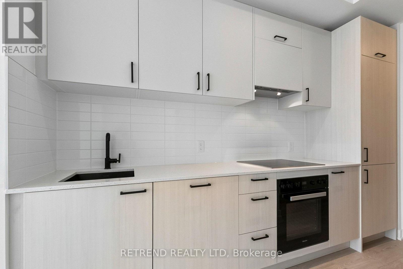 3702 - 1 Quarrington Lane, Toronto, Ontario  M3C 0S4 - Photo 23 - C13214480