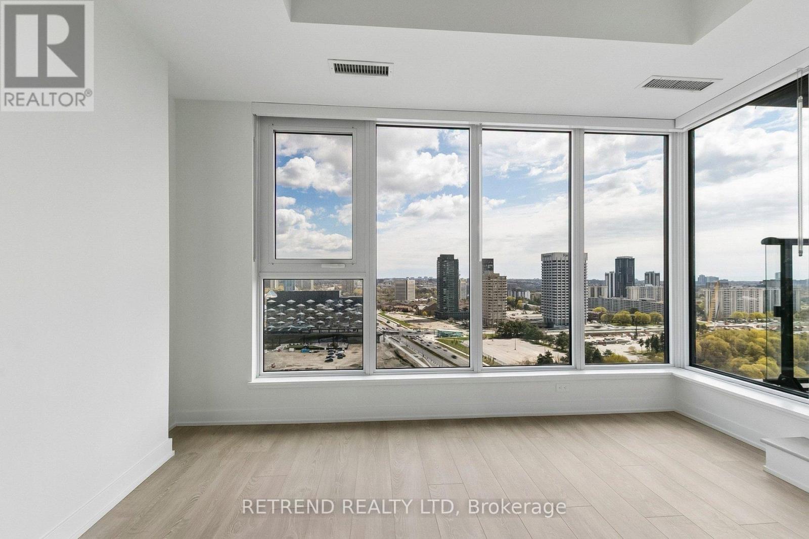 3702 - 1 Quarrington Lane, Toronto, Ontario  M3C 0S4 - Photo 7 - C13214480
