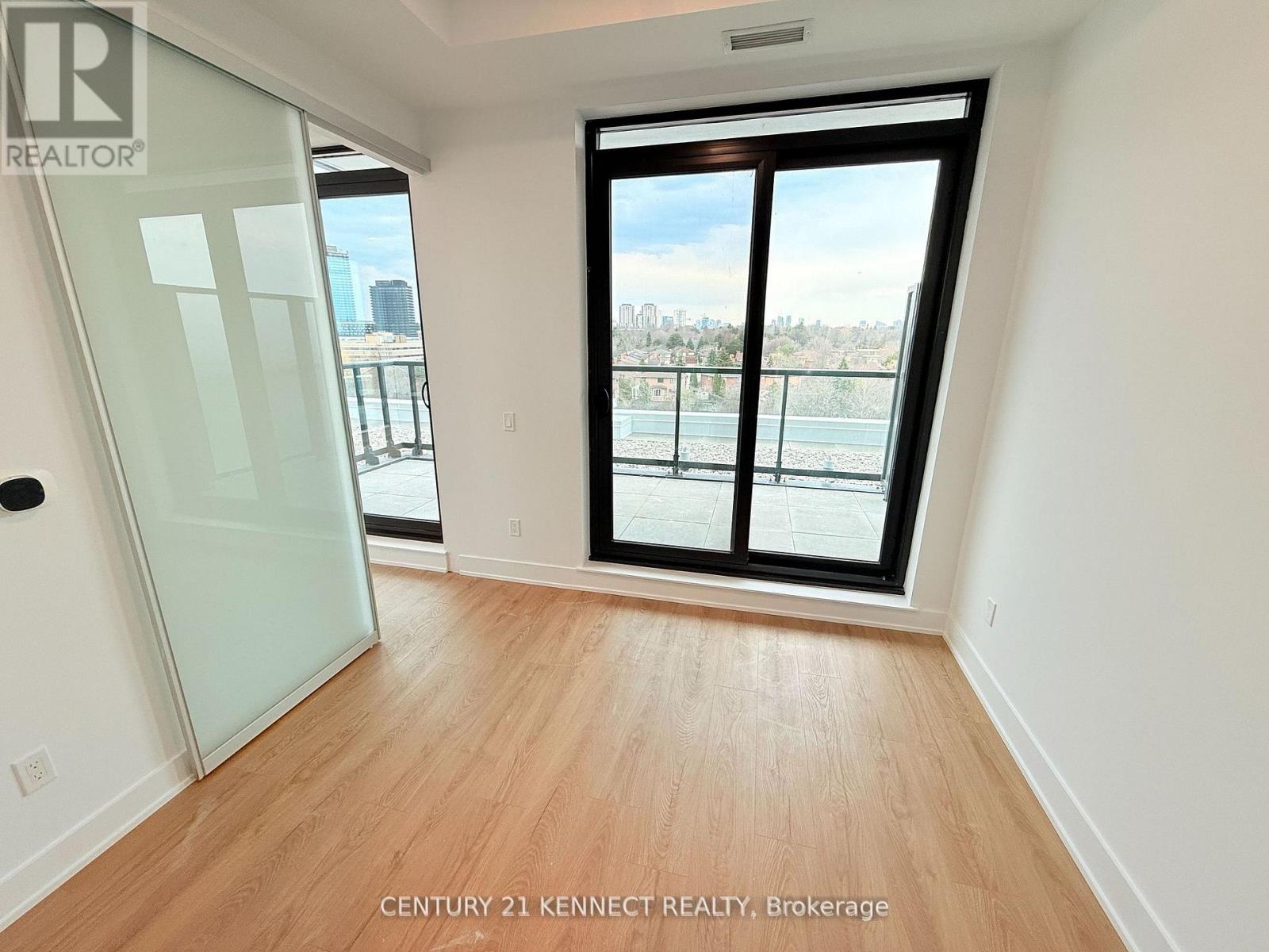 810 - 29 Green Trail Court, Toronto, Ontario  M2K 0J9 - Photo 11 - C13214484