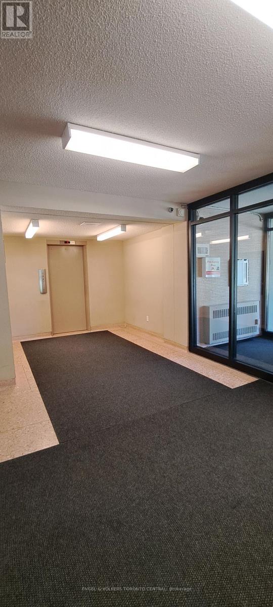 315 - 70 Old Sheppard Avenue, Toronto, Ontario  M2J 3L6 - Photo 8 - C13214524