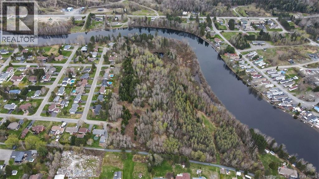 52 Témis Street, Saint-Jacques, New Brunswick  E7B 1J3 - Photo 5 - NB140054