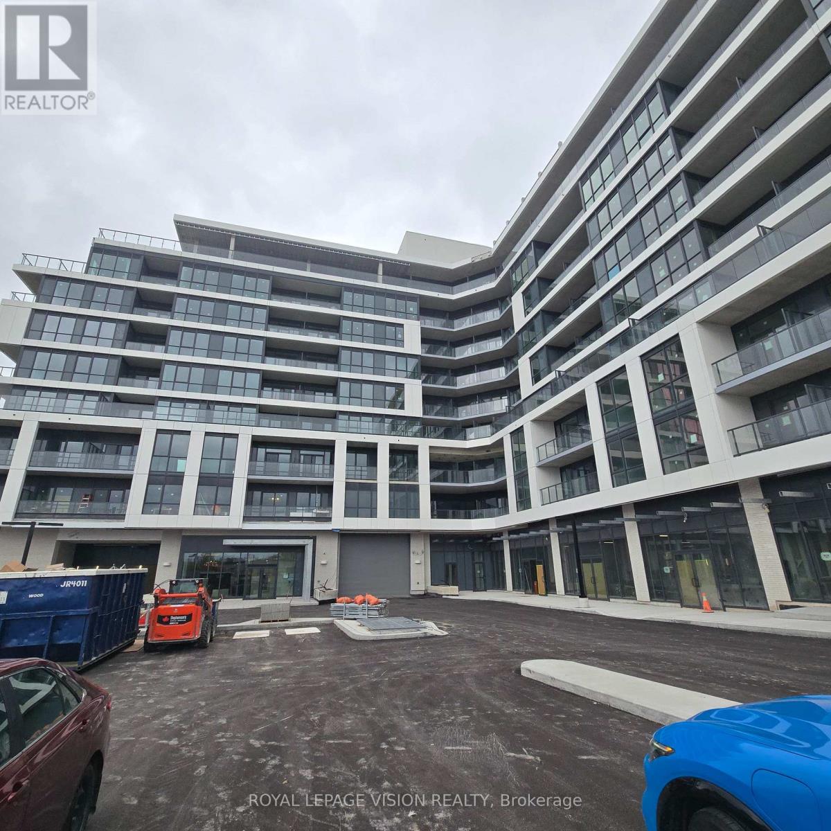 401 - 20 Deans Drive, Toronto, Ontario  M1L 0J7 - Photo 1 - E13214398