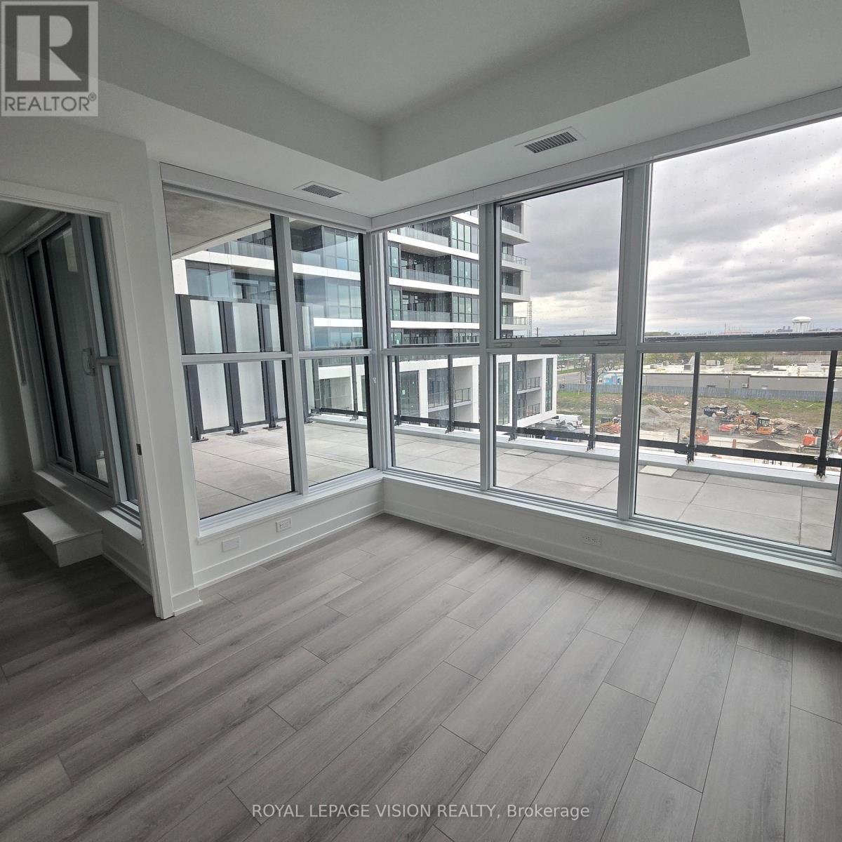 401 - 20 Deans Drive, Toronto, Ontario  M1L 0J7 - Photo 5 - E13214398