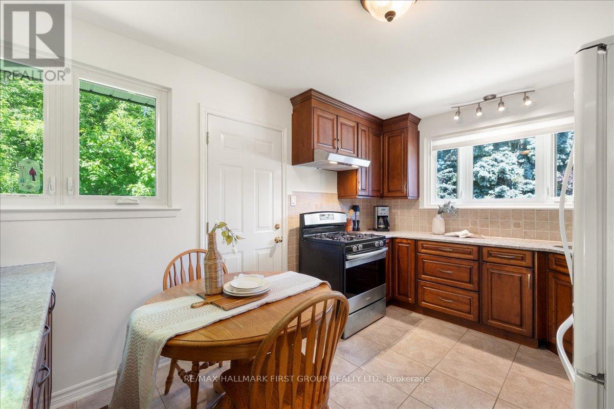 104 Marwin Road, Ajax, Ontario  L1S 6J5 - Photo 13 - E13214544