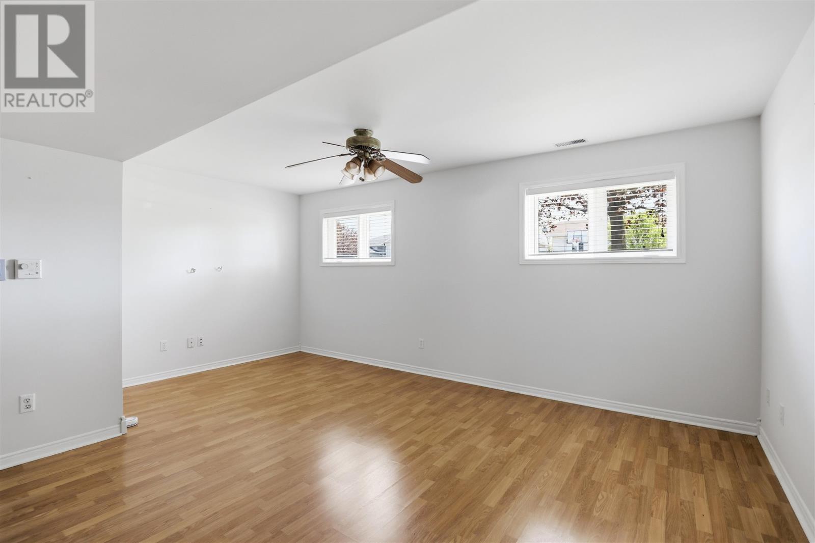 24 Lothian Ave, Sault Ste. Marie, Ontario P6B 6J5 - Photo 25 - SM261228