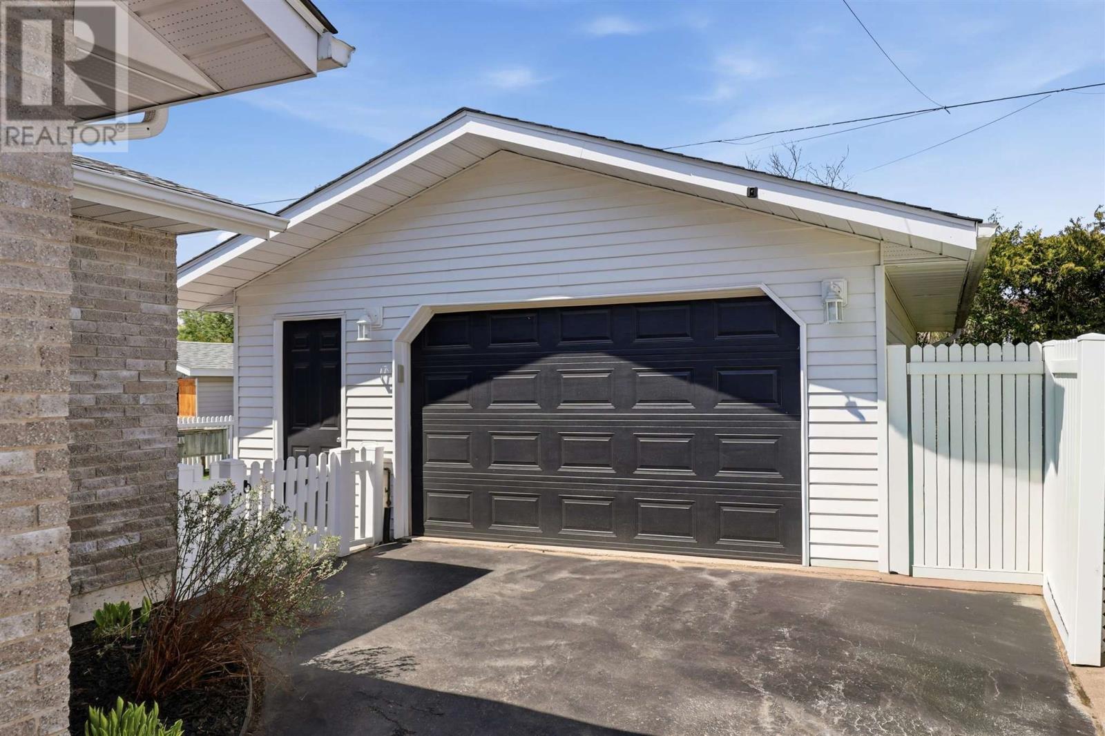 24 Lothian Ave, Sault Ste. Marie, Ontario P6B 6J5 - Photo 43 - SM261228