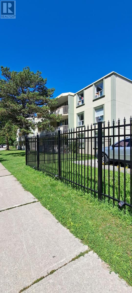 315 - 70 Old Sheppard Avenue, Toronto, Ontario  M2J 3L6 - Photo 32 - C13214524