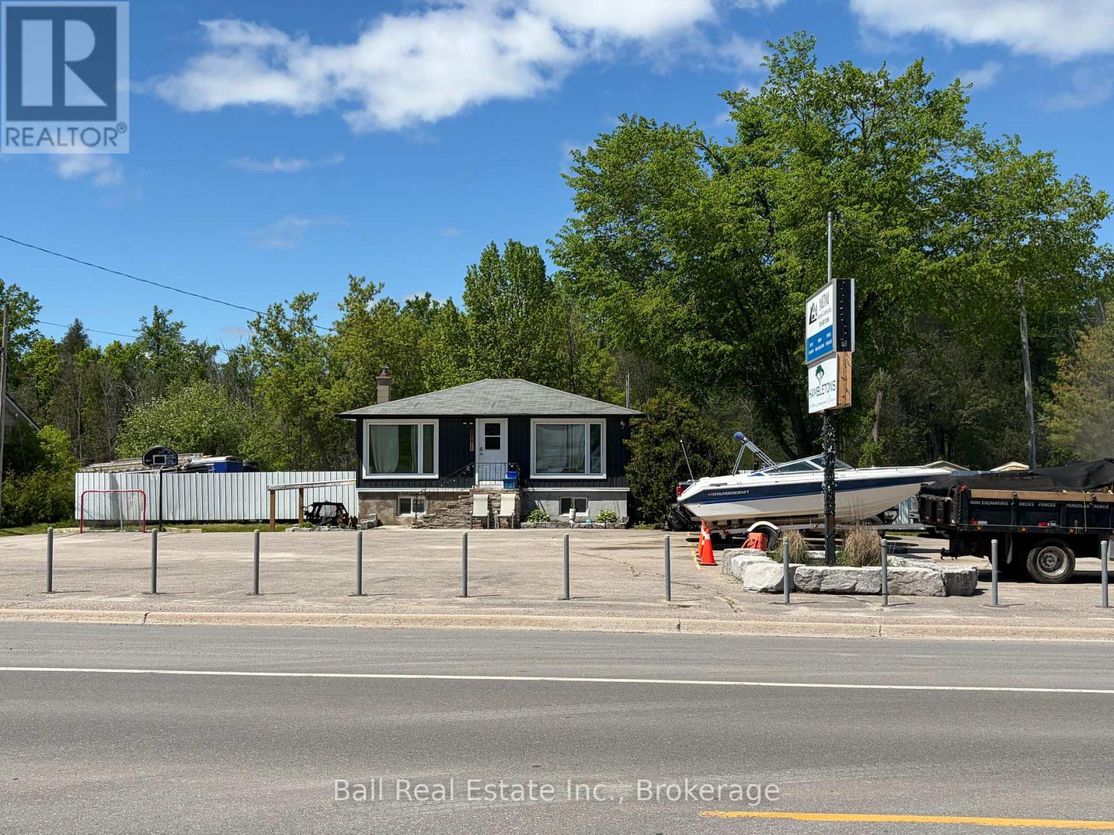 3171 LAKEFIELD ROAD, Selwyn, Ontario