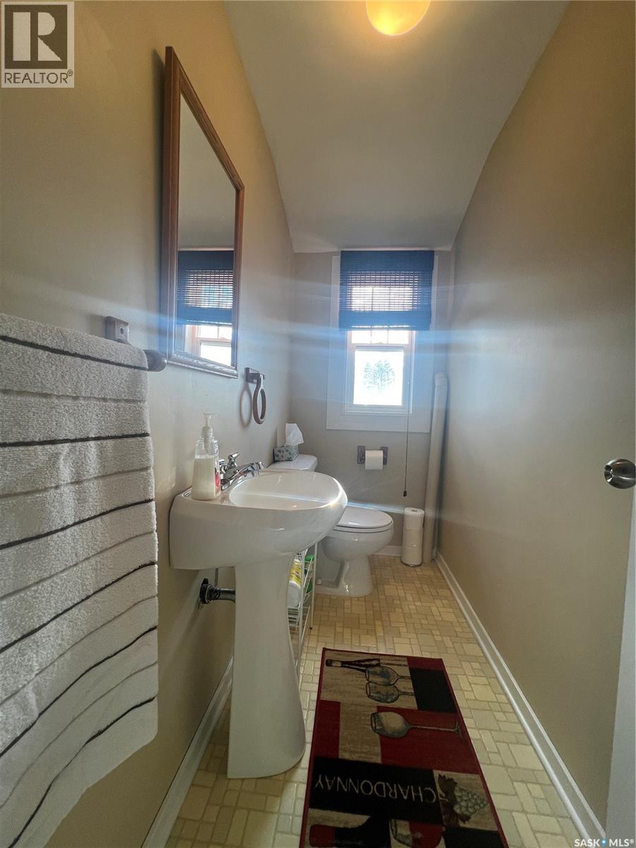 630 Main Street, Esterhazy, Saskatchewan  S0A 0X0 - Photo 35 - SK037465