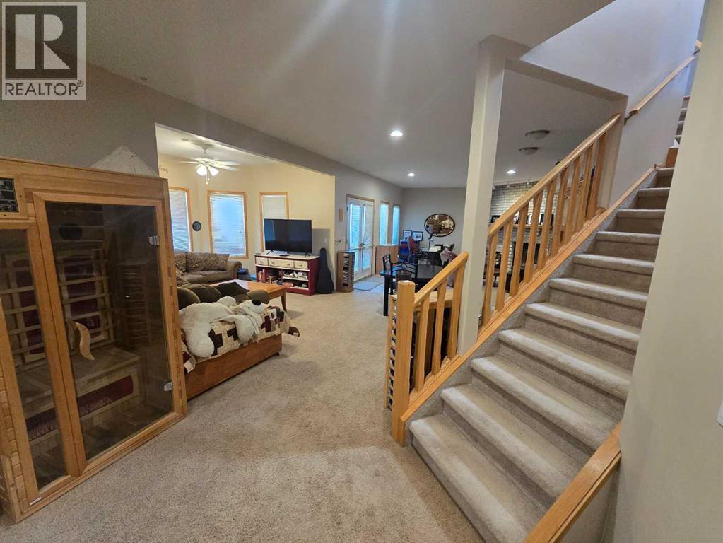 37 Heritage Place NE, Medicine Hat, Alberta  T1C 1X8 - Photo 18 - A2313315