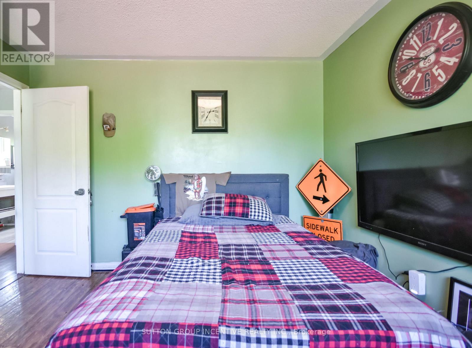 2448 Wallace Avenue, Innisfil, Ontario  L9S 2G5 - Photo 24 - N13214388