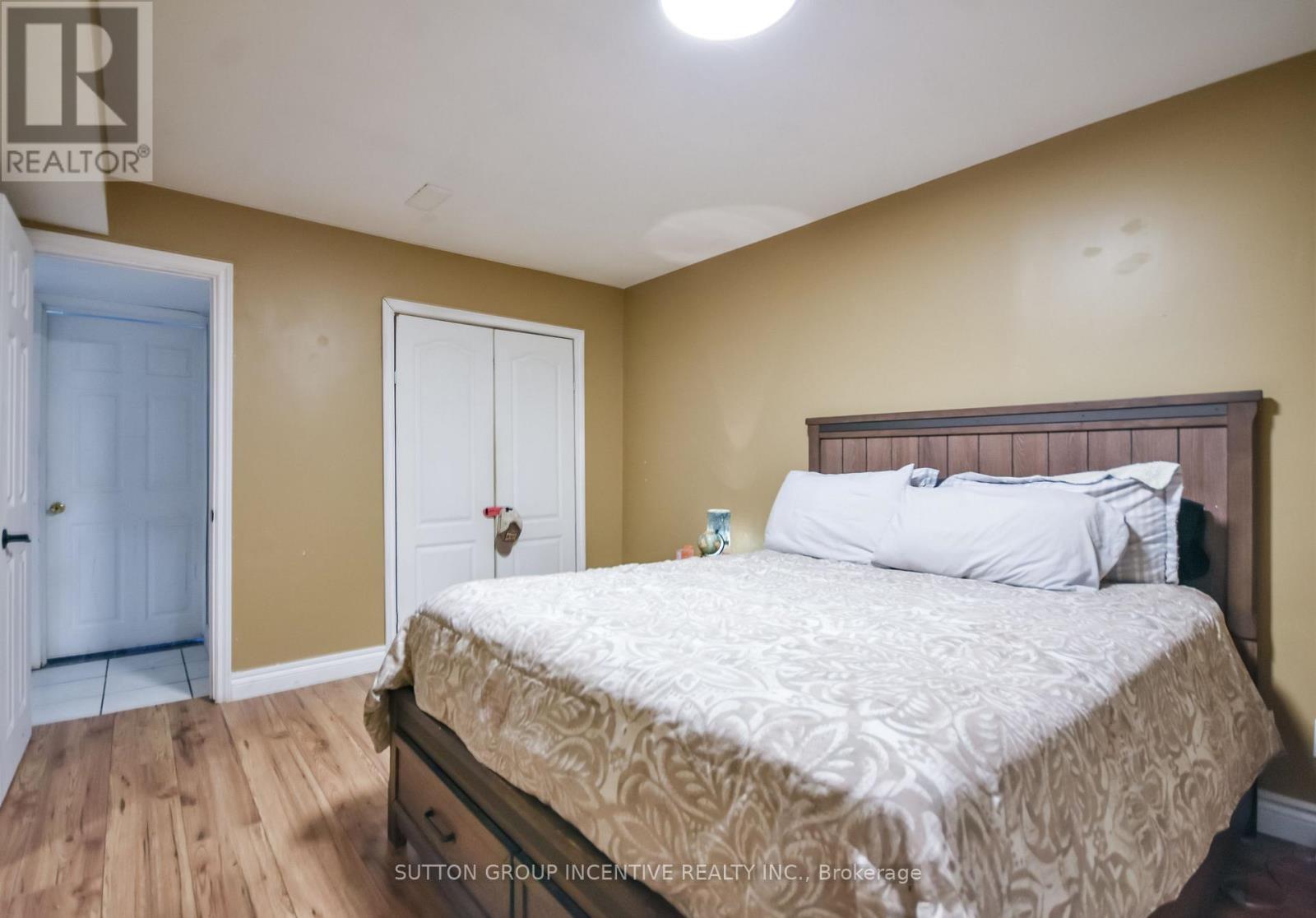 2448 Wallace Avenue, Innisfil, Ontario  L9S 2G5 - Photo 33 - N13214388