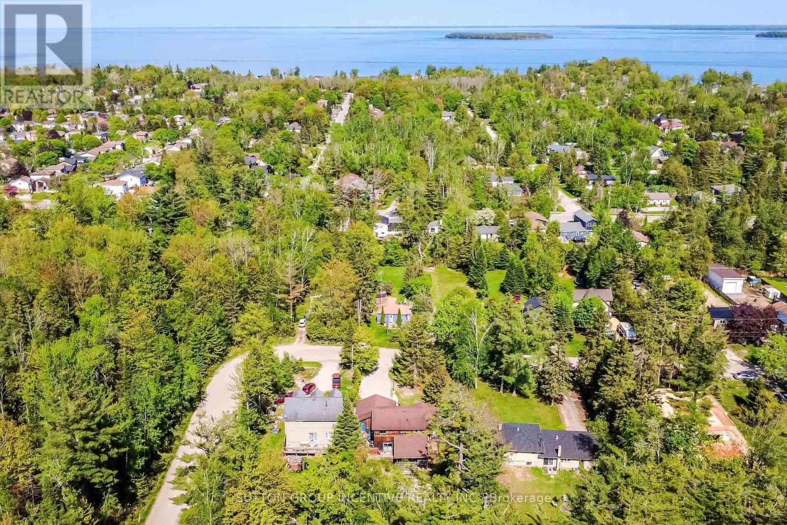 2448 Wallace Avenue, Innisfil, Ontario  L9S 2G5 - Photo 47 - N13214388