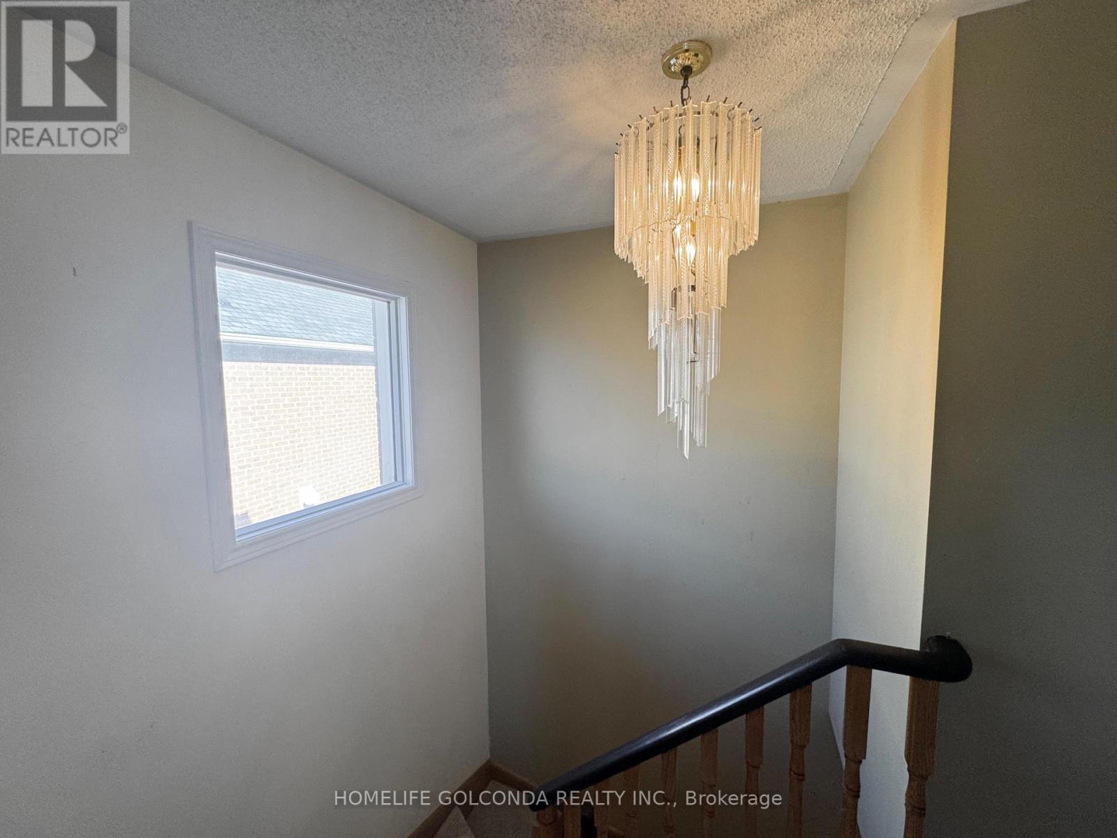 440 Seneca Court, Newmarket, Ontario  L3X 2C8 - Photo 8 - N13214390