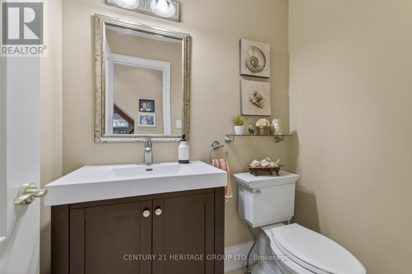 64 Gardiner Drive, Bradford West Gwillimbury, Ontario  L3Z 3E9 - Photo 8 - N13214424