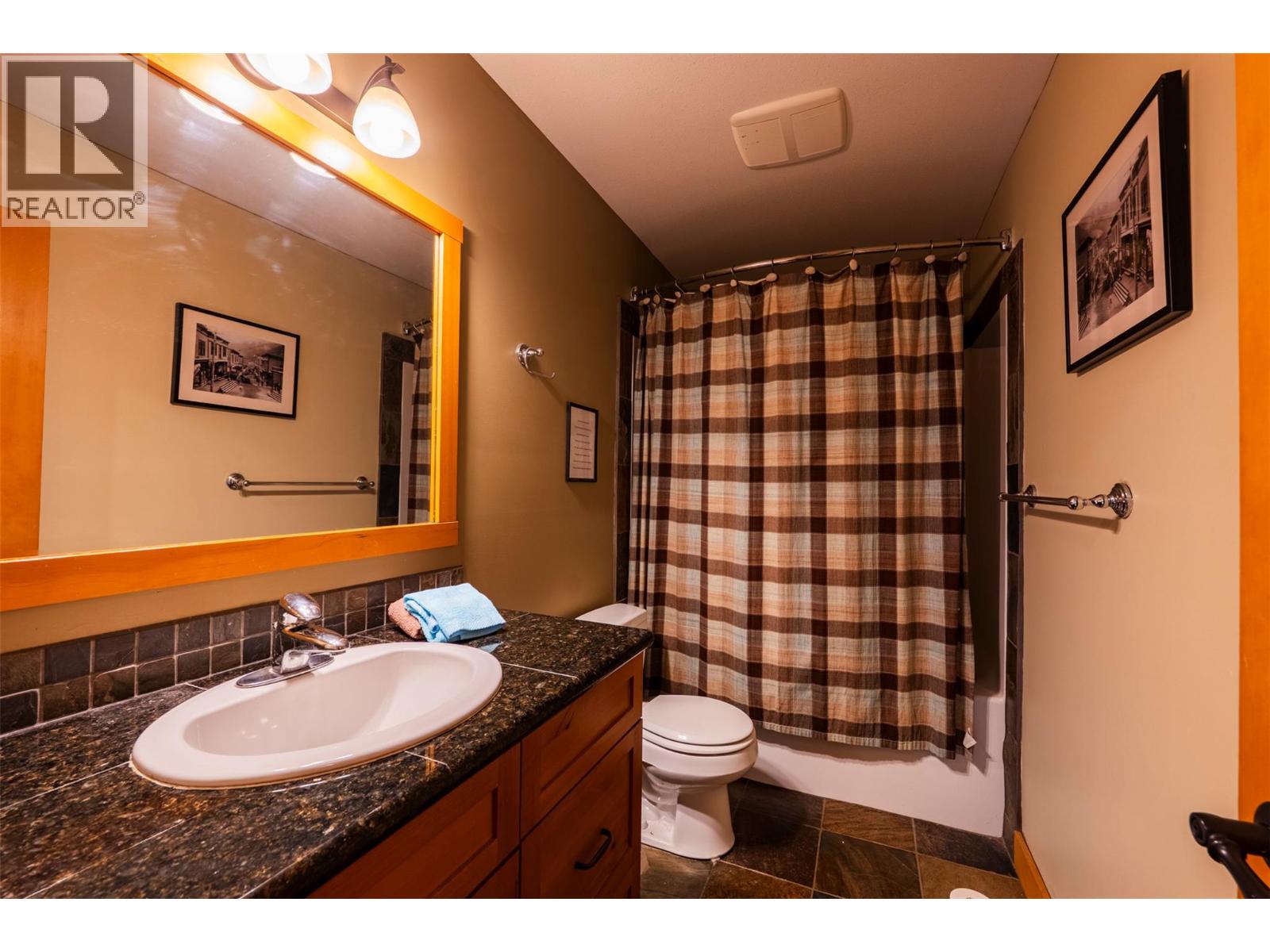 9191 Valhalla View Drive Unit# 3, Slocan, British Columbia  V0G 2B0 - Photo 17 - 10383119