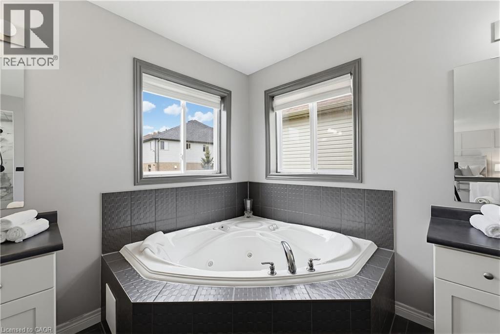 755 Pasture Rose Street, Waterloo, Ontario  N2V 0C4 - Photo 20 - 40834841