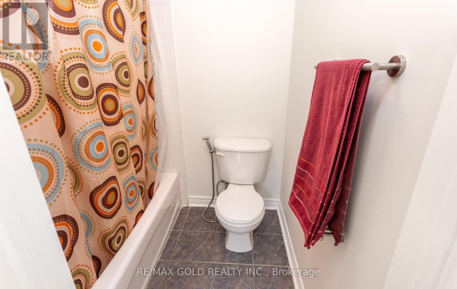 702 Twain Avenue, Mississauga, Ontario  L5W 1K7 - Photo 35 - W13214412