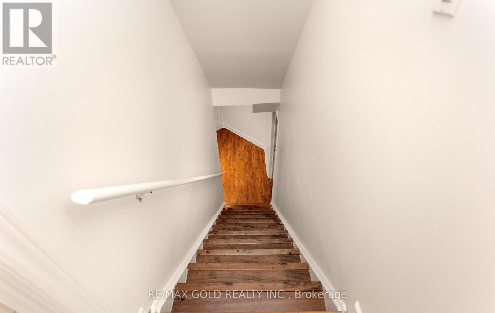 702 Twain Avenue, Mississauga, Ontario  L5W 1K7 - Photo 39 - W13214412