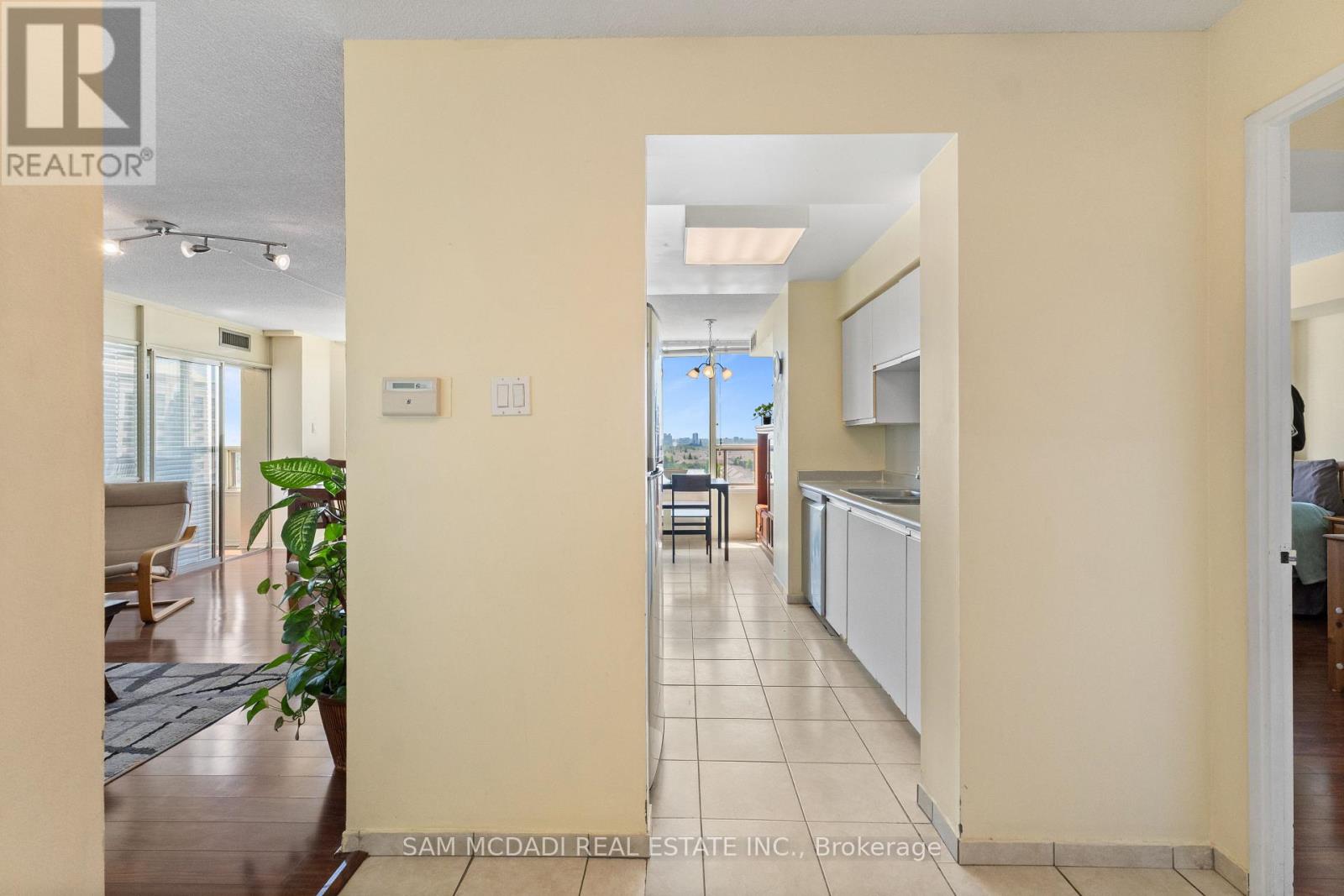 1109 - 700 Constellation Drive, Mississauga, Ontario  L5R 3G8 - Photo 11 - W13214452