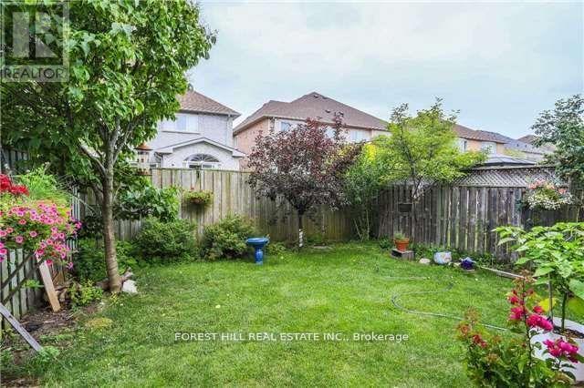 5816 Raftsman Cove Drive, Mississauga, Ontario  L6M 6N9 - Photo 3 - W13214474