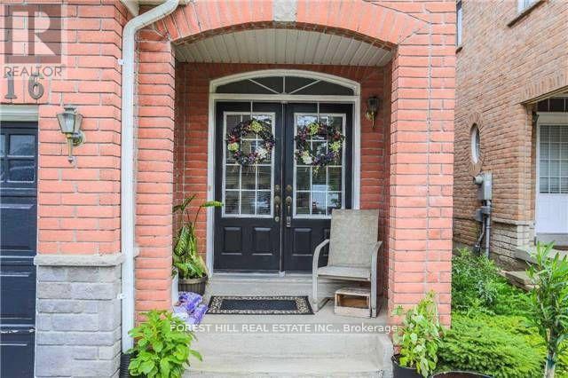 5816 Raftsman Cove Drive, Mississauga, Ontario  L6M 6N9 - Photo 5 - W13214474
