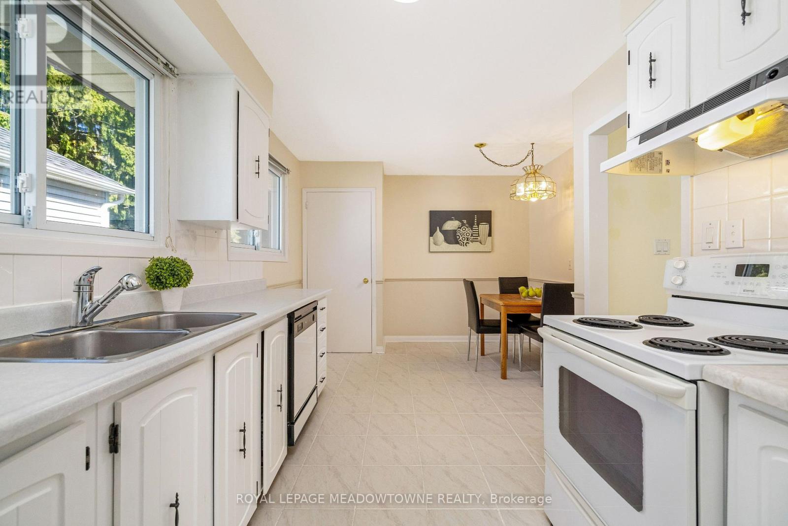 101 King Street, Halton Hills, Ontario  L7G 2G8 - Photo 13 - W13214508