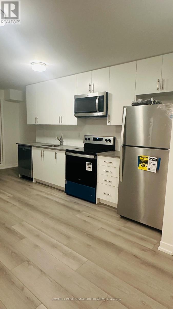 316 - 3401 Ridgeway Drive, Mississauga, Ontario  L5L 0B9 - Photo 2 - W13214526