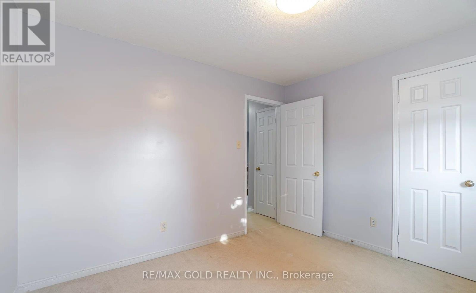 21 Nottingham Crescent, Brampton, Ontario  L6S 4G3 - Photo 17 - W13214534