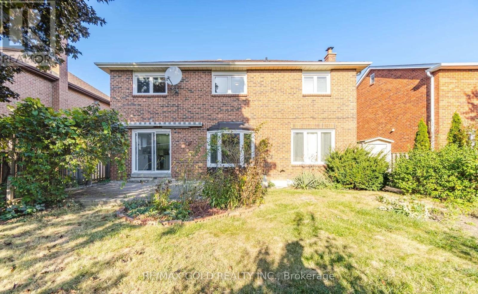 21 Nottingham Crescent, Brampton, Ontario  L6S 4G3 - Photo 21 - W13214534