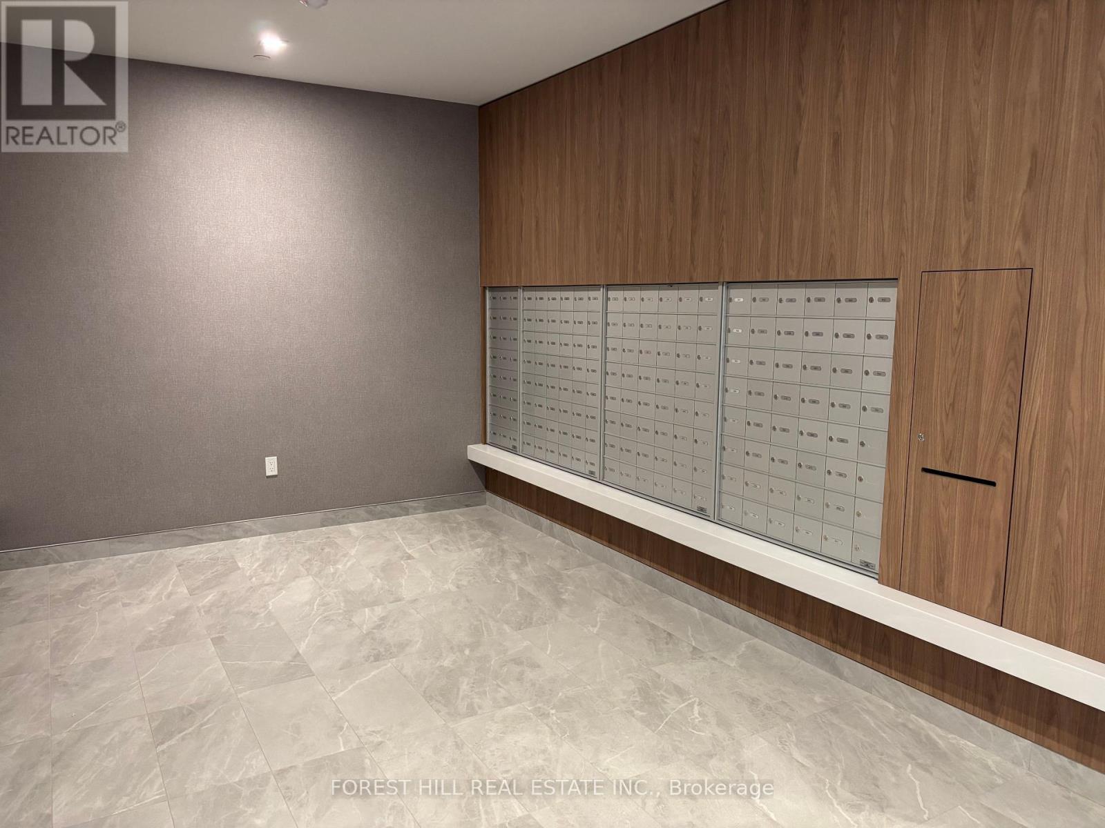 3306 - 1 Quarrington Lane, Toronto, Ontario  M3C 0S4 - Photo 24 - C13214490