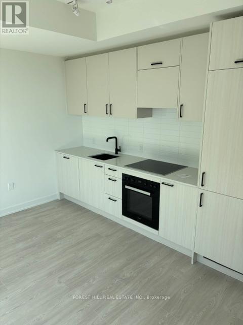 3306 - 1 Quarrington Lane, Toronto, Ontario  M3C 0S4 - Photo 5 - C13214490