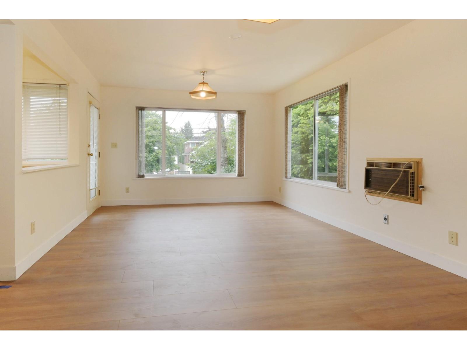11755 84 Avenue, Delta, British Columbia  V4C 2M4 - Photo 11 - R3129589