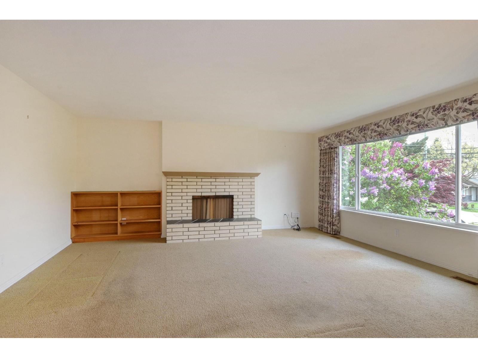 11755 84 Avenue, Delta, British Columbia  V4C 2M4 - Photo 3 - R3129589