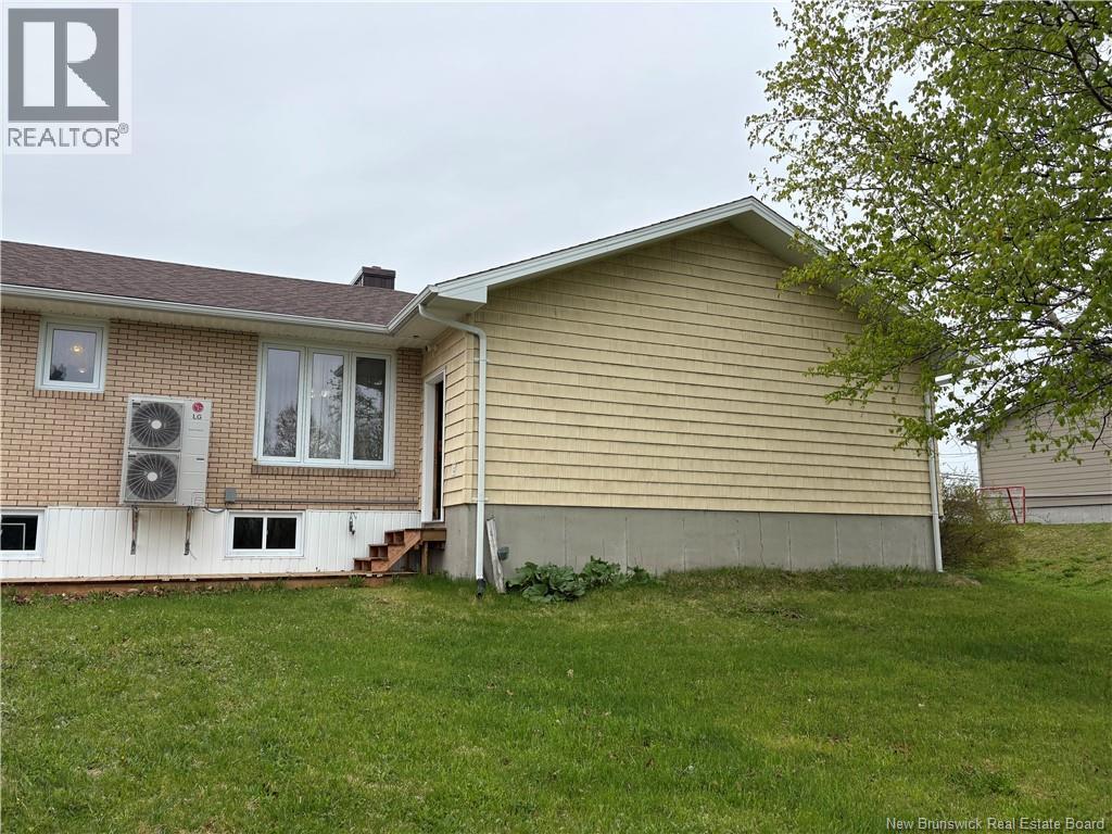 701 Chaleur Street, Charlo, New Brunswick  E8E 2C9 - Photo 7 - NB140540