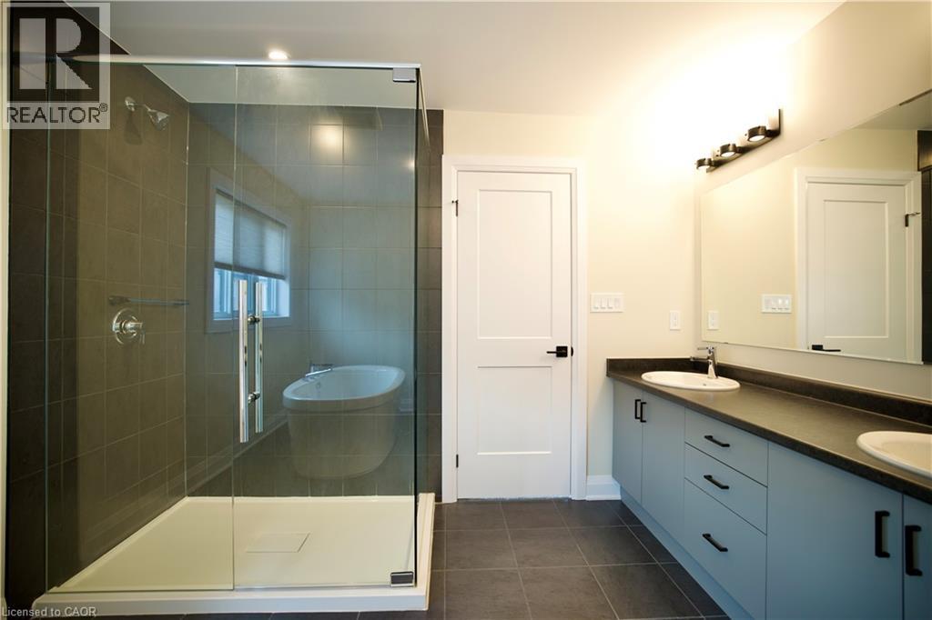 559 Balsam Poplar Street, Waterloo, Ontario  N2V 0H8 - Photo 30 - 40833683