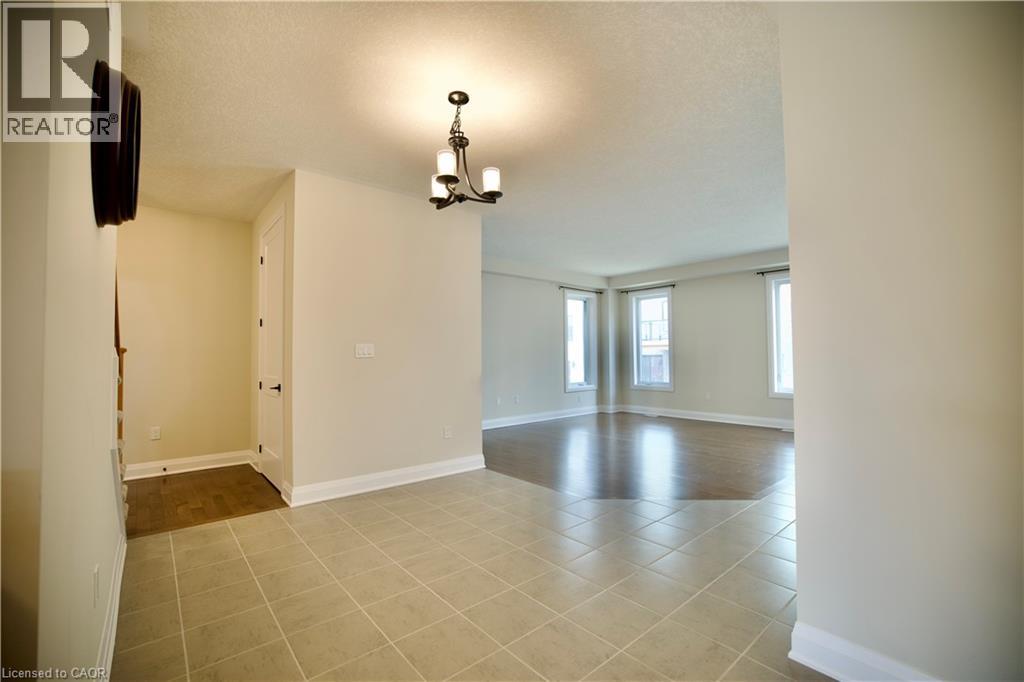 559 Balsam Poplar Street, Waterloo, Ontario  N2V 0H8 - Photo 10 - 40833683