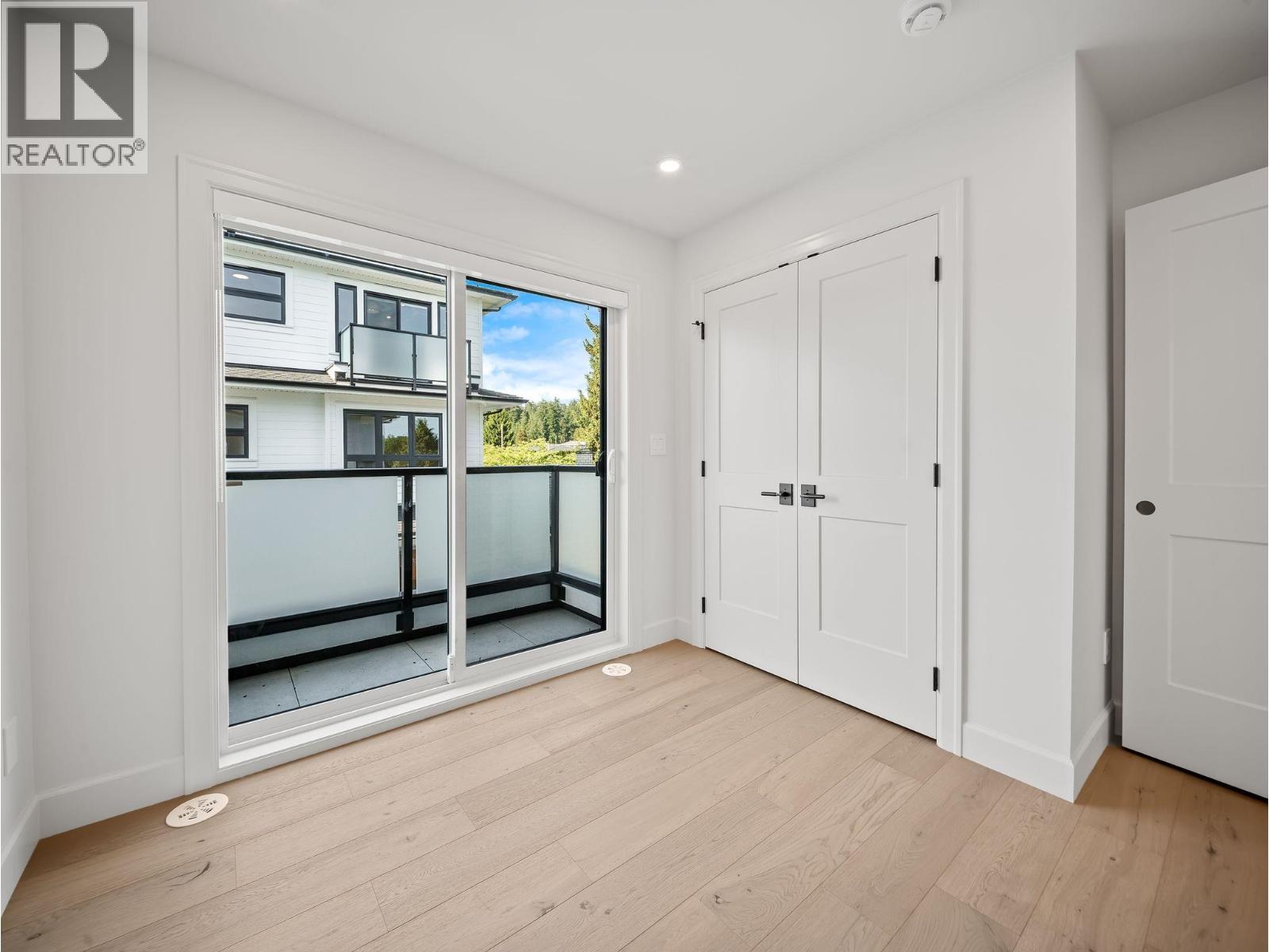 4 3786 Peter Street, Burnaby, British Columbia  V5J 1N4 - Photo 29 - R3129055