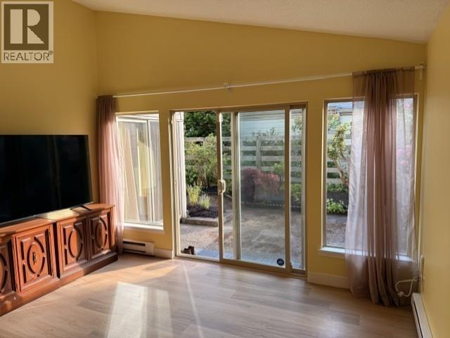 7361 Liard Place, Vancouver, British Columbia  V5S 4A3 - Photo 5 - R3116003